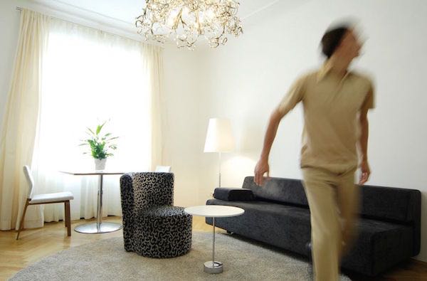 Blick das Wohnzimmer des Designapartments Landstraße